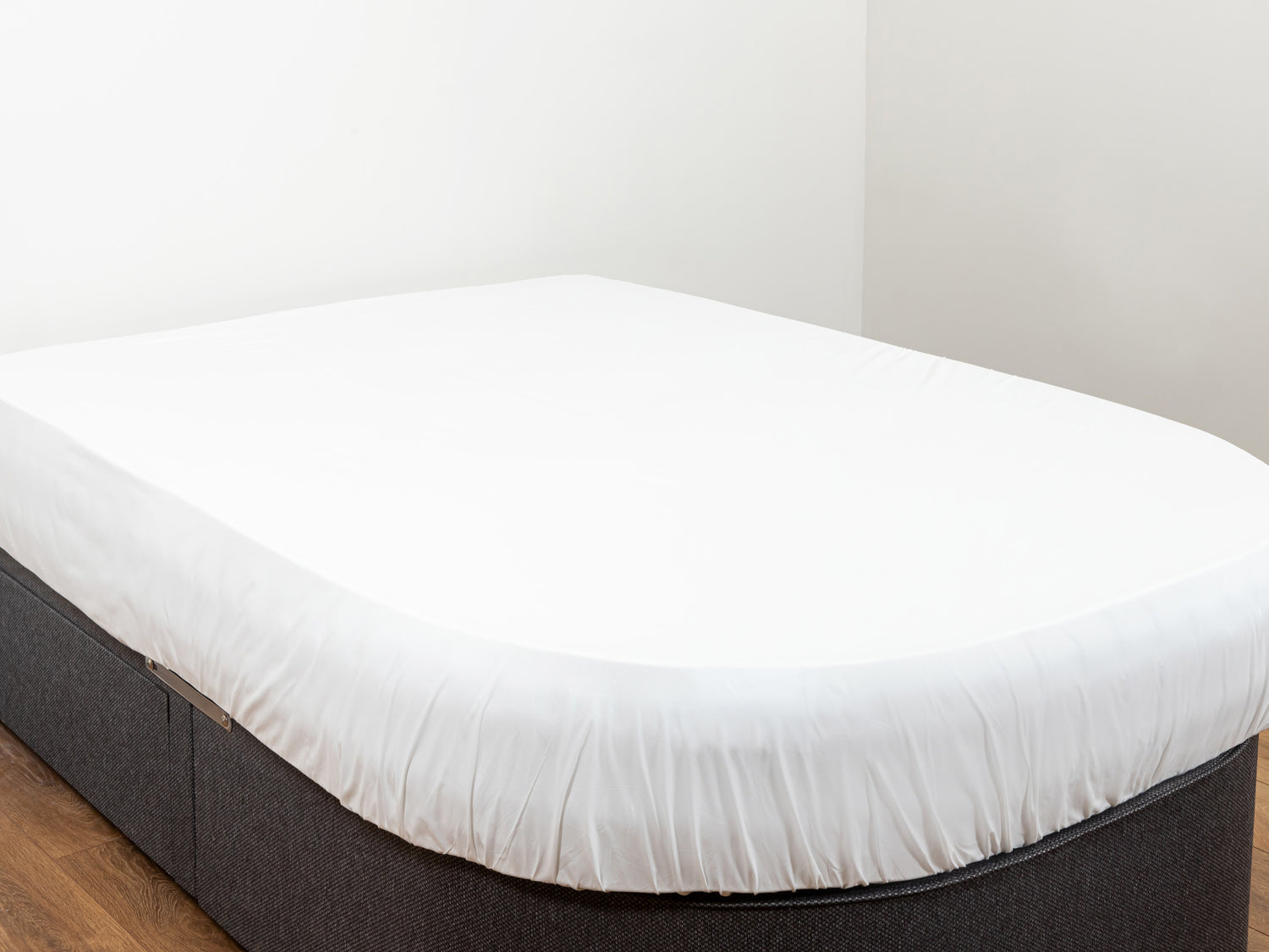 Caravan & Motorhome Fitted Sheet Classic Percale Fitted Sheet by Jonic